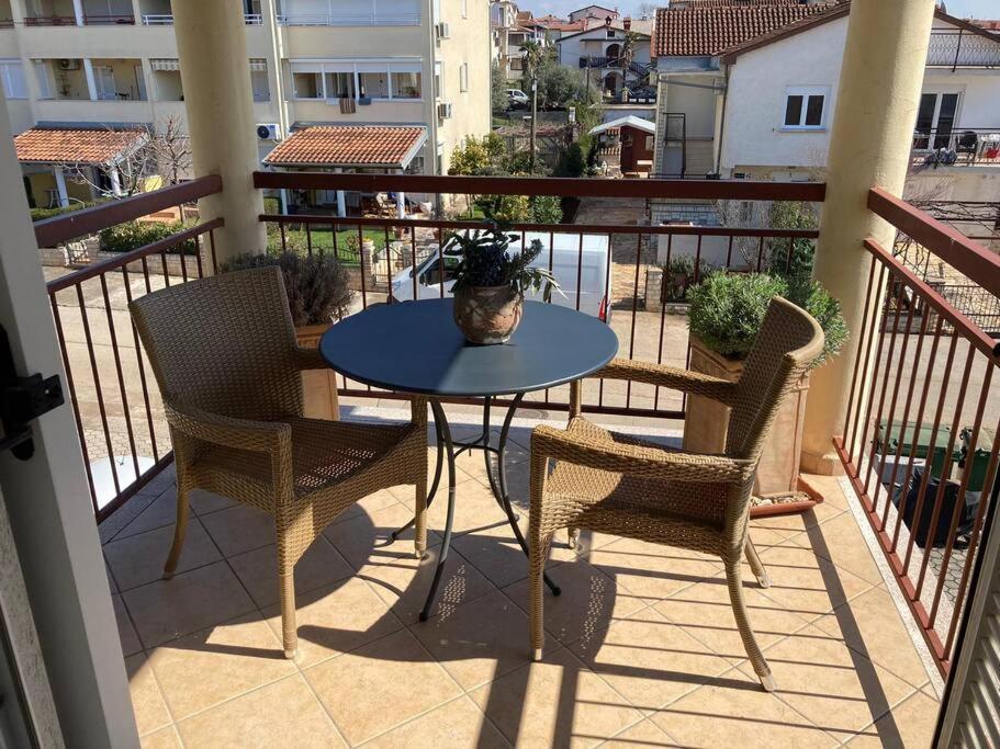 Dachgeschoss-Apartment "Andemi" In Istrien Novigrad (Istria) Exterior foto